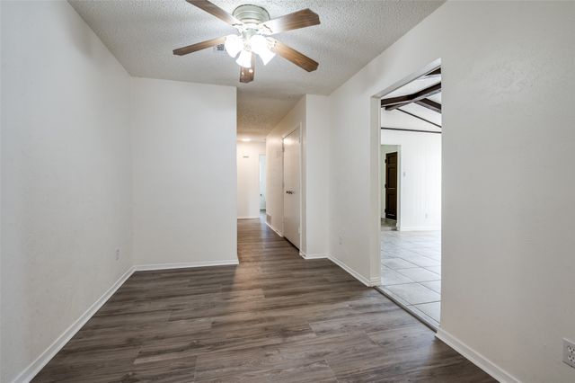 1902 Pat Ln, Carrollton, TX 75006