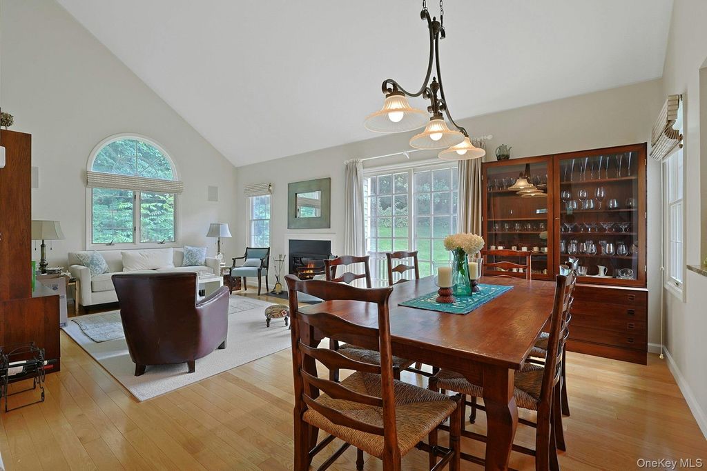 4101 Victoria Drive, Mount Kisco, NY 10549 — photo 3