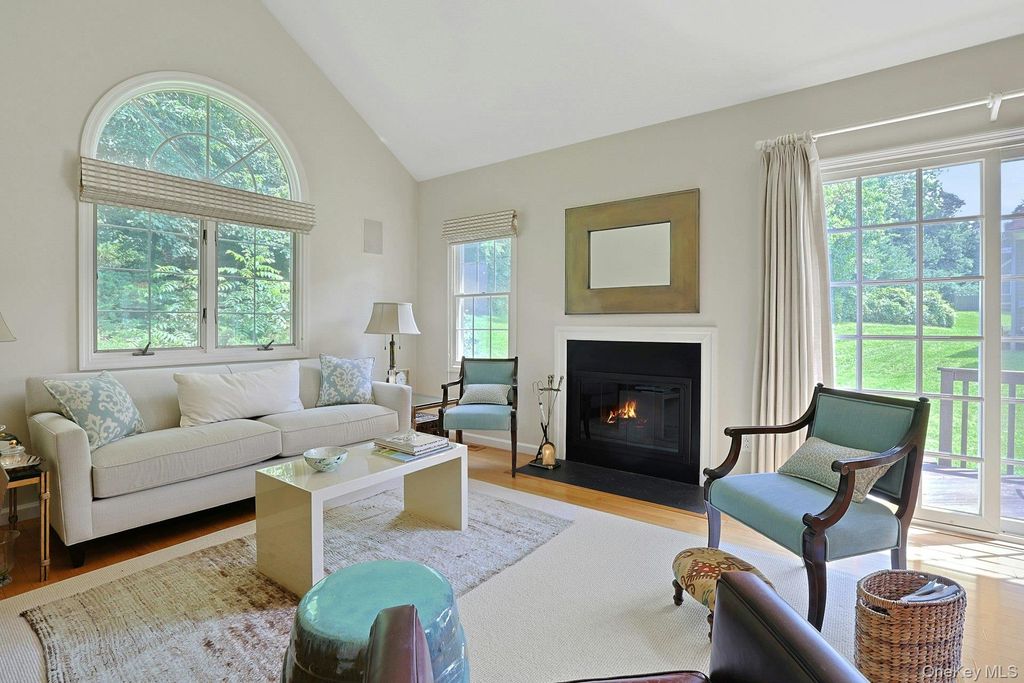 4101 Victoria Drive, Mount Kisco, NY 10549 — photo 4