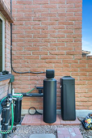 5558 N Camino Arenosa, Tucson, AZ 85718