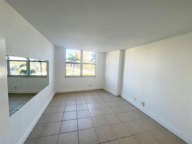 301 N Ocean Boulevard 307, Pompano Beach, FL 33062