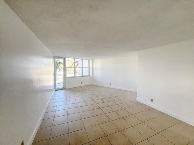 301 N Ocean Boulevard 307, Pompano Beach, FL 33062