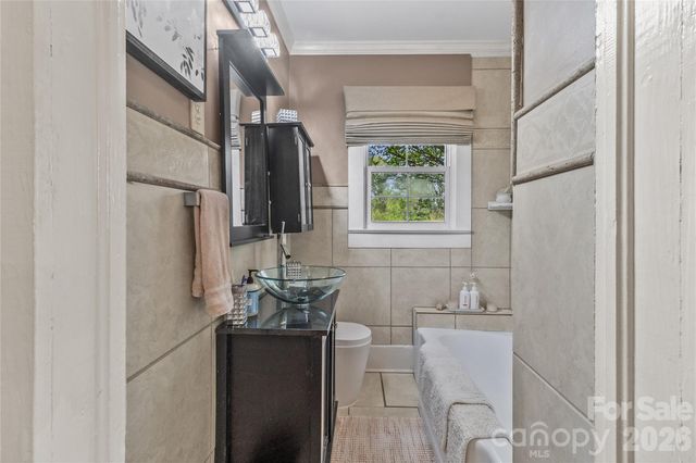 373 Scott Street, Mount Holly, NC 28120