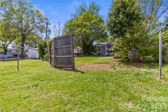 373 Scott Street, Mount Holly, NC 28120