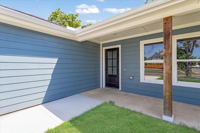 801 S Walnut, Sherman, TX 75090