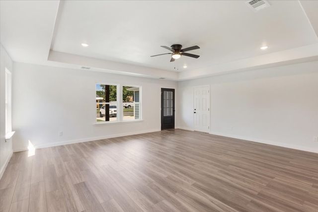 801 S Walnut, Sherman, TX 75090