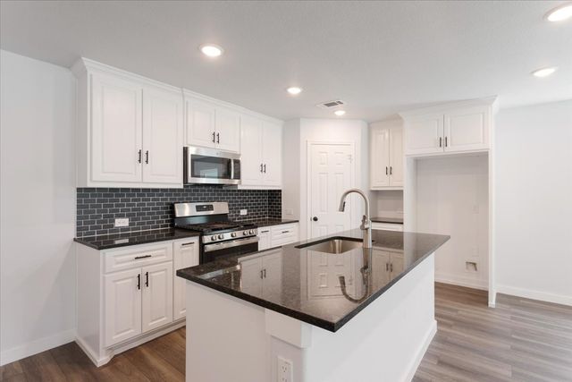 801 S Walnut, Sherman, TX 75090