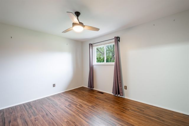 2275 Tandy Drive, Flint Twp, MI 48532