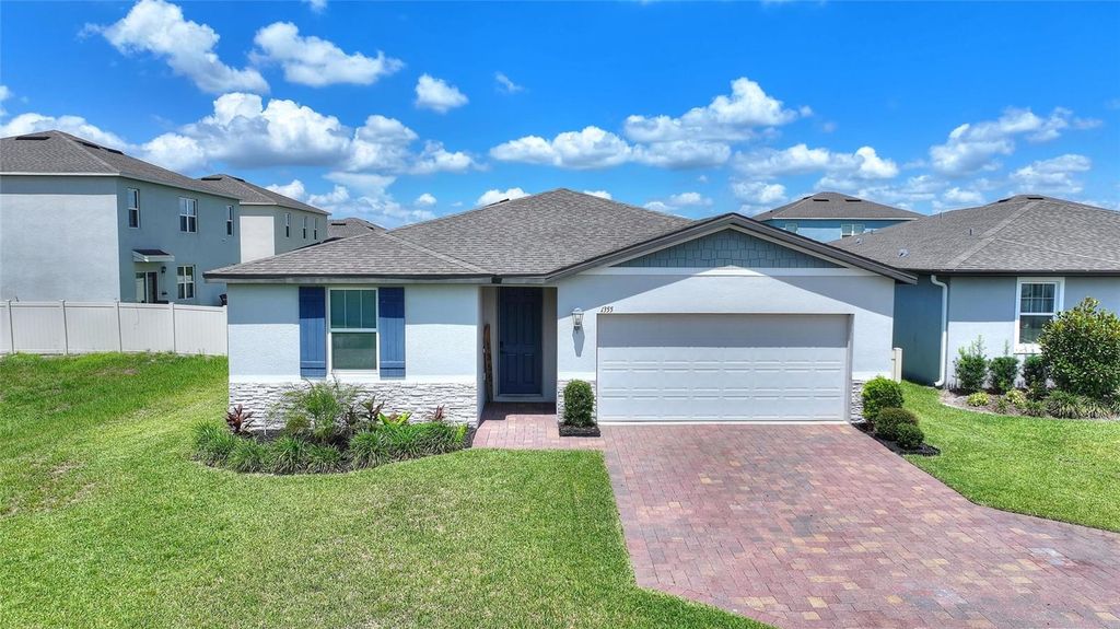 1355 BENEVENTO DRIVE, Winter Haven, FL 33884