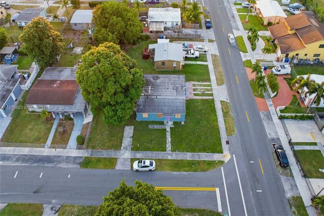 1589 NW 4th Ave, Pompano Beach, FL 33060