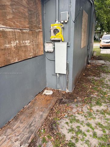 1589 NW 4th Ave, Pompano Beach, FL 33060