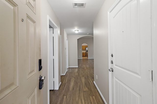 17123 Broken Back Drive, Crosby, TX 77532