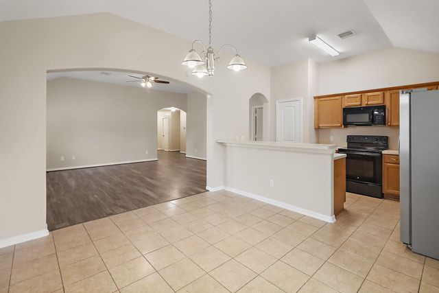 17123 Broken Back Drive, Crosby, TX 77532