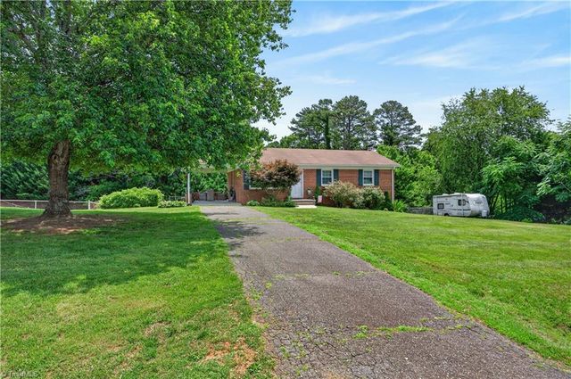 241 Janice Drive, Mount Airy, NC 27030
