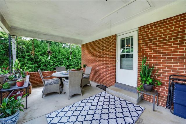 241 Janice Drive, Mount Airy, NC 27030