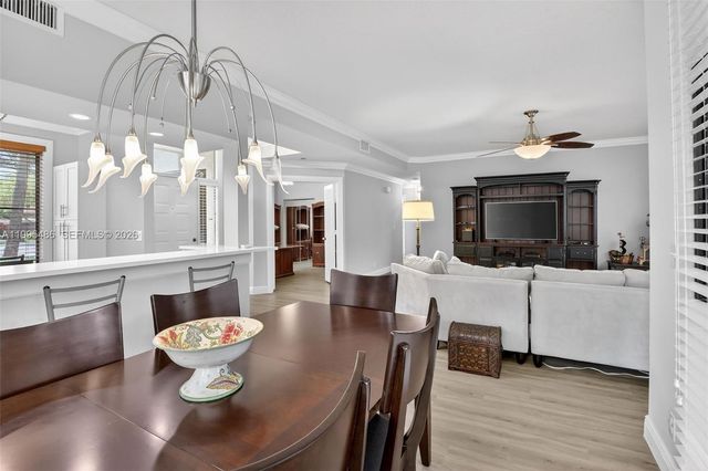10517 NW 10th St B-131, Plantation, FL 33322