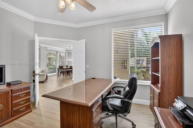 10517 NW 10th St B-131, Plantation, FL 33322