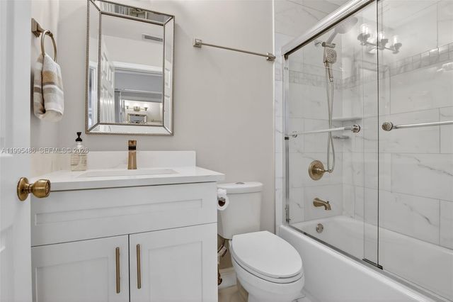 10517 NW 10th St B-131, Plantation, FL 33322