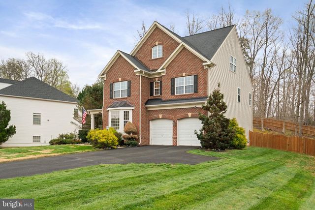 3679 EXPEDITION DR, Triangle, VA 22172