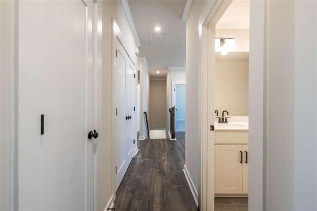 142 Henley Street, Canton, GA 30114