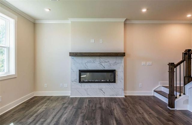 142 Henley Street, Canton, GA 30114