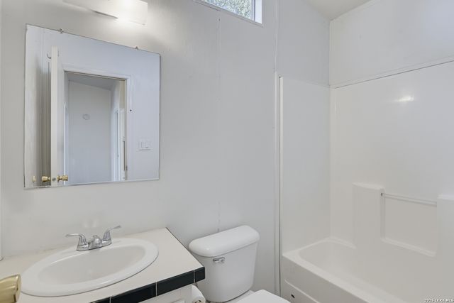 4620 Fm 1339, Kingsbury, TX 78638