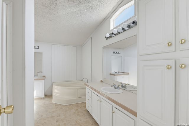 4620 Fm 1339, Kingsbury, TX 78638