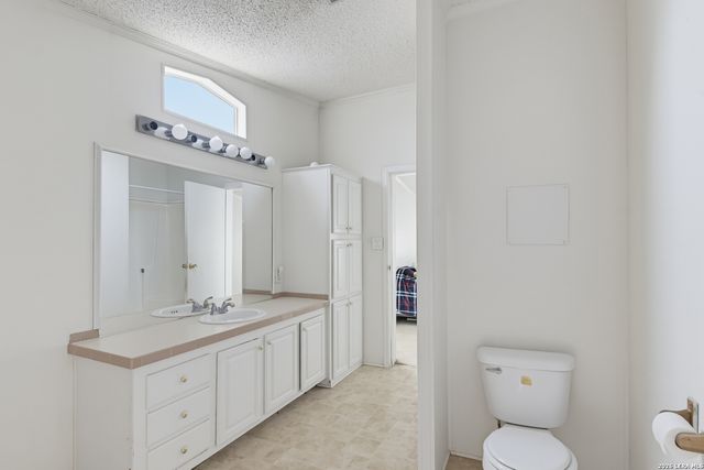 4620 Fm 1339, Kingsbury, TX 78638