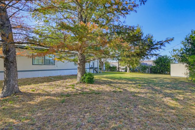 4620 Fm 1339, Kingsbury, TX 78638
