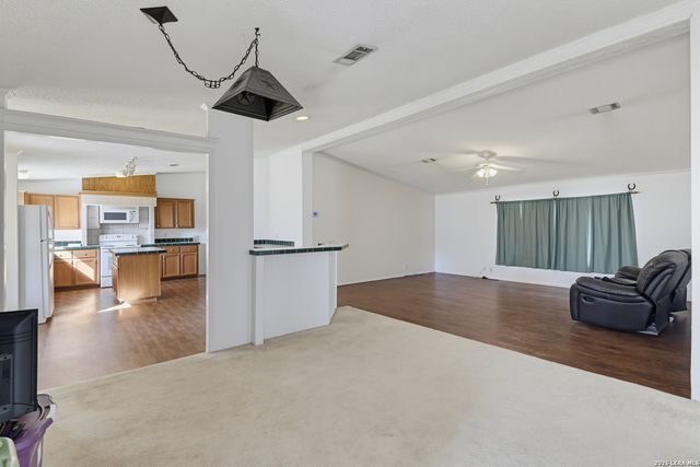 4620 Fm 1339, Kingsbury, TX 78638