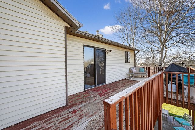 553 E 175 N, North Salt Lake, UT 84054