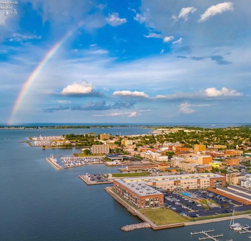 401 W Shoreline Dr Unit 314, Sandusky, OH 44870