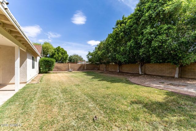 4021 E DES MOINES Street, Mesa, AZ 85205