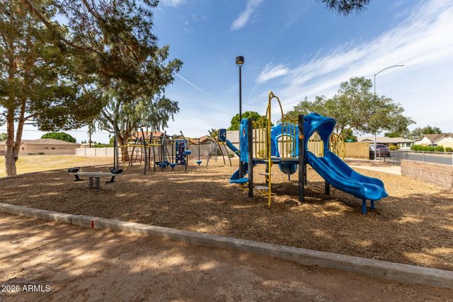 4021 E DES MOINES Street, Mesa, AZ 85205