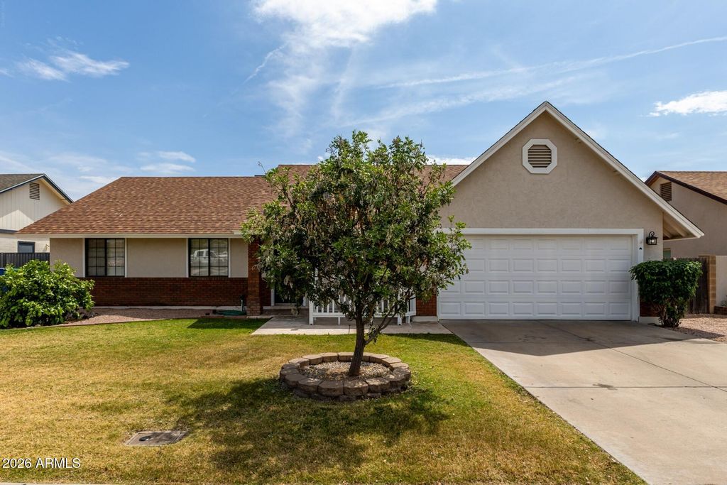 4021 E DES MOINES Street, Mesa, AZ 85205