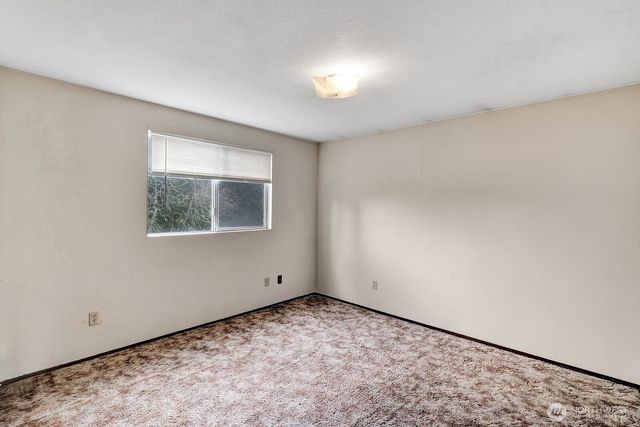 2509 58th Avenue NE, Tacoma, WA 98422