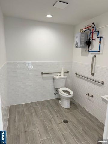 225-233 Central Avenue, East Orange, NJ 07018