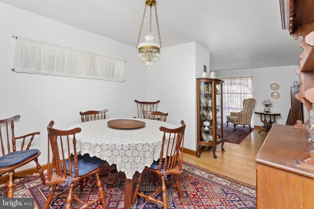 47 MONTAGUE AVE, Ewing, NJ 08628