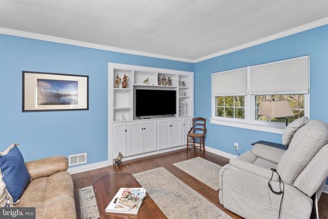 47 MONTAGUE AVE, Ewing, NJ 08628