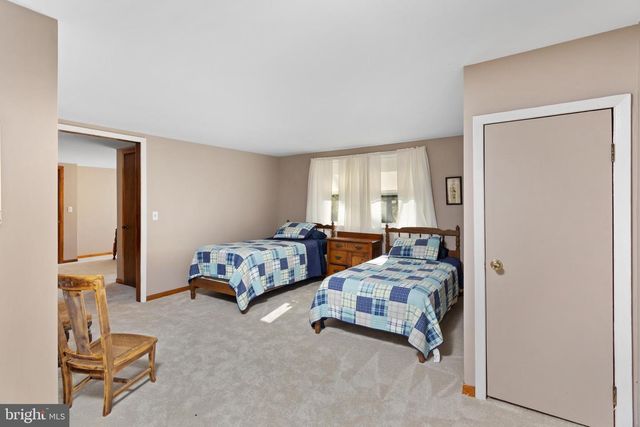 47 MONTAGUE AVE, Ewing, NJ 08628