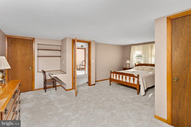 47 MONTAGUE AVE, Ewing, NJ 08628