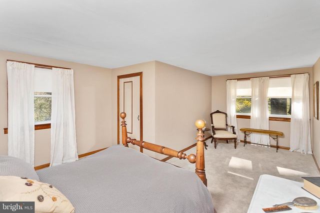 47 MONTAGUE AVE, Ewing, NJ 08628