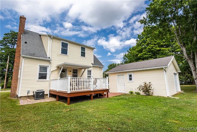 6751 East Eden Road, Hamburg, NY 14075