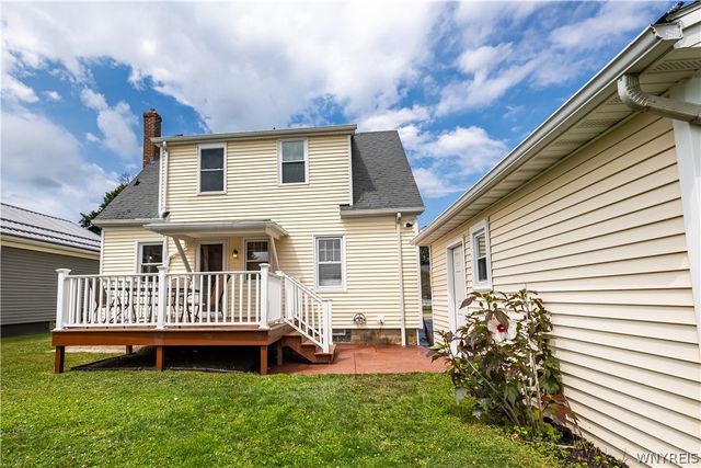 6751 East Eden Road, Hamburg, NY 14075