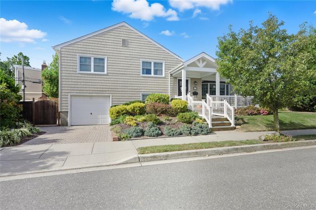69 Harmon Street, Long Beach, NY 11561