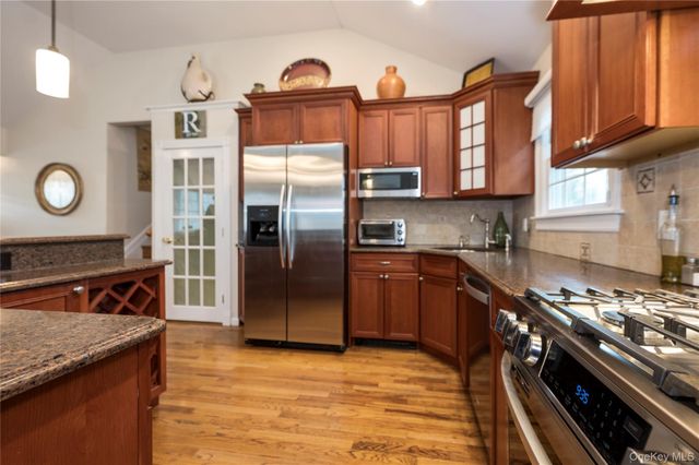 69 Harmon Street, Long Beach, NY 11561