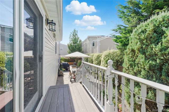 69 Harmon Street, Long Beach, NY 11561