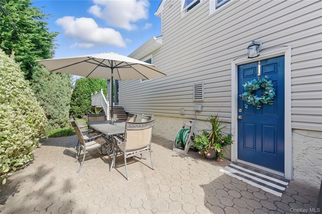 69 Harmon Street, Long Beach, NY 11561