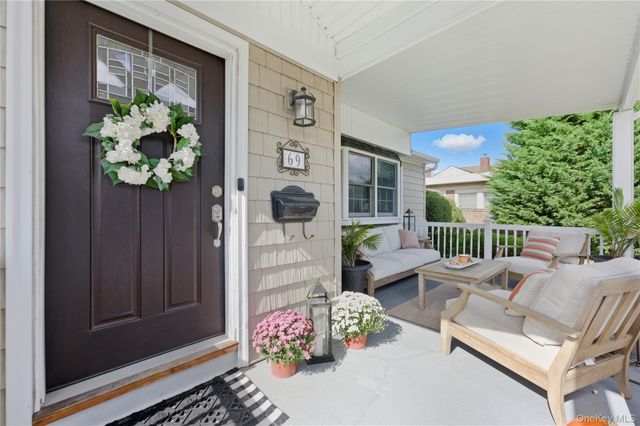 69 Harmon Street, Long Beach, NY 11561