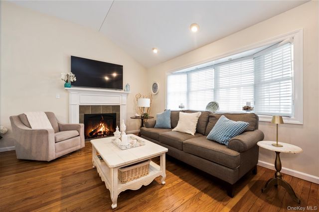 69 Harmon Street, Long Beach, NY 11561